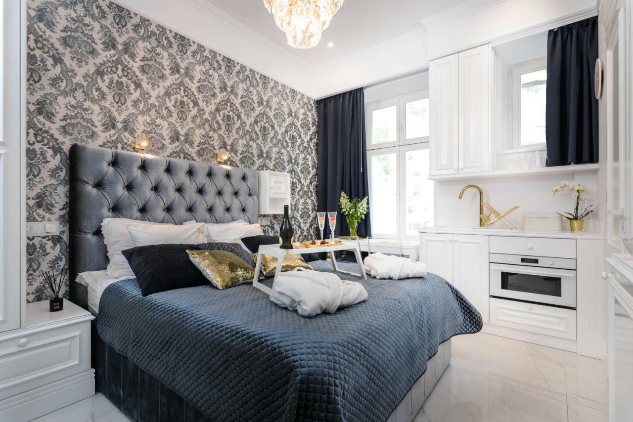 Golden Fish - New Apartment - Old Town, Krakow